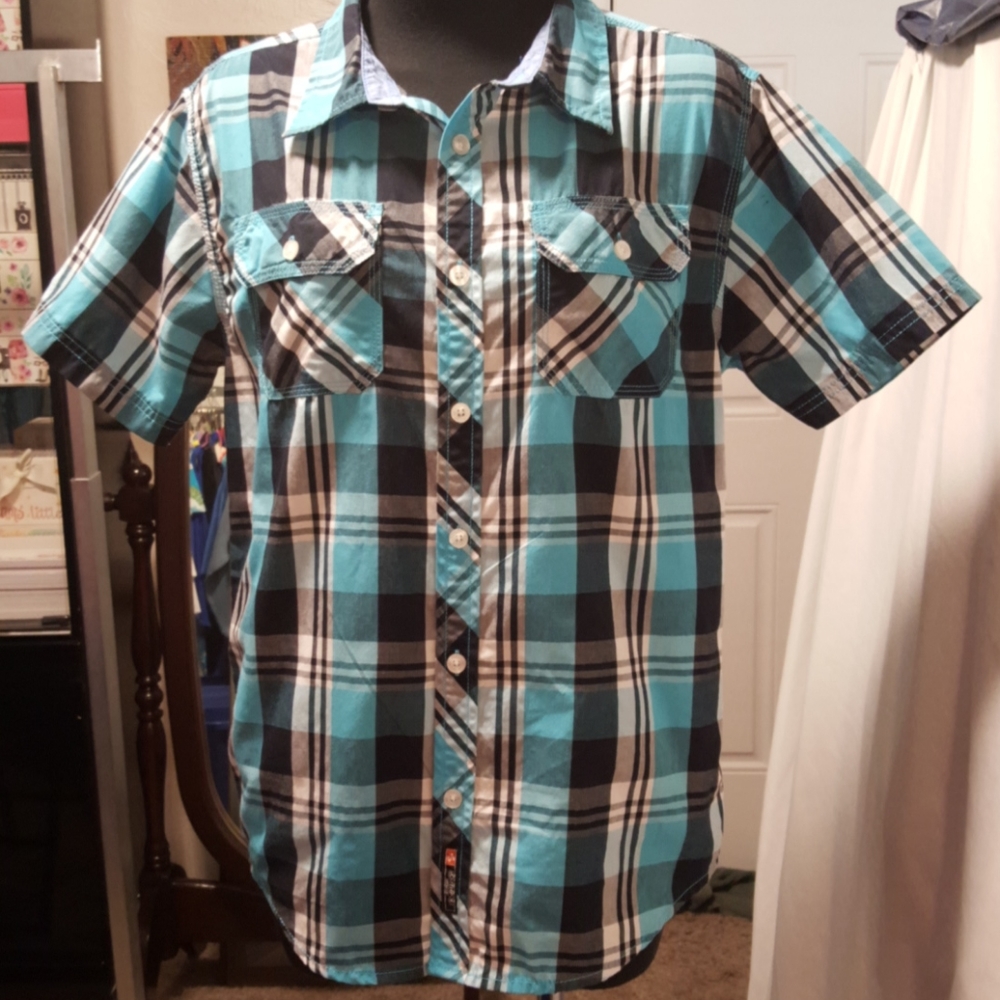 Southpole shirt